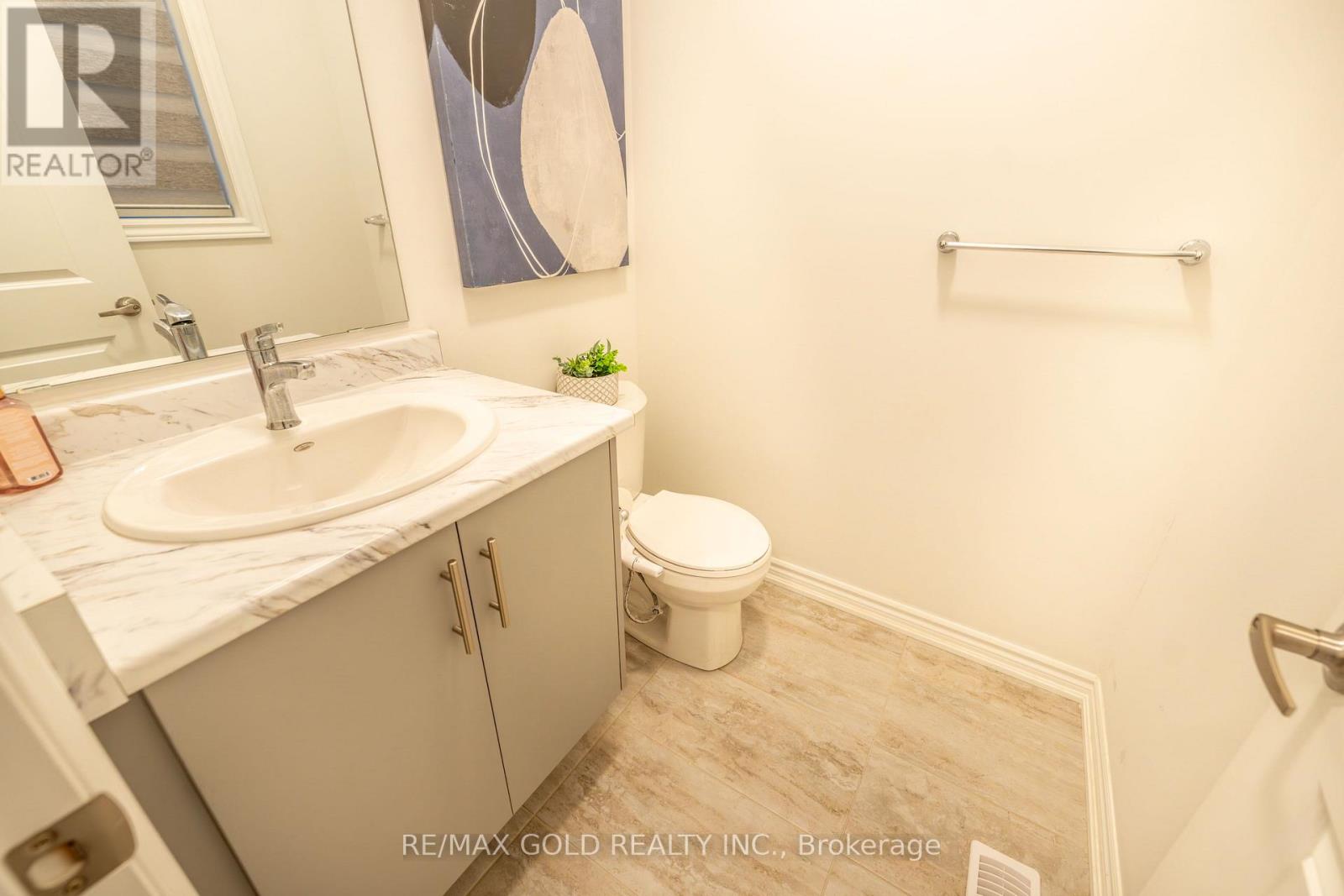 35 Academy Drive, Brampton, Ontario  L6P 3C9 - Photo 23 - W12546812