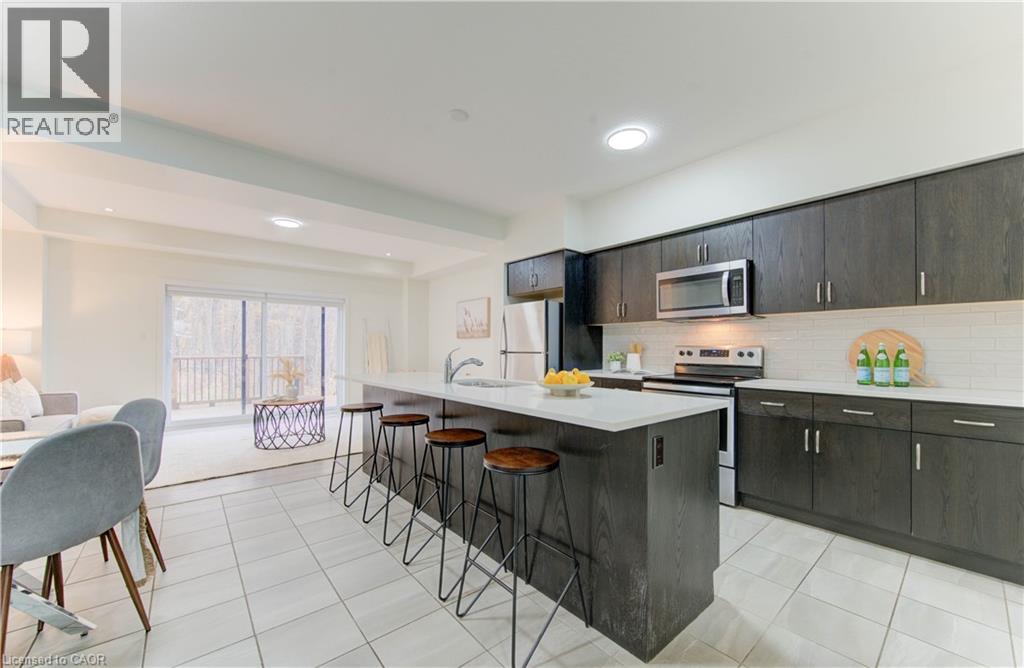 894 Robert Ferrie Drive, Kitchener, Ontario N2R 0P2 - Photo 4 - 40787973