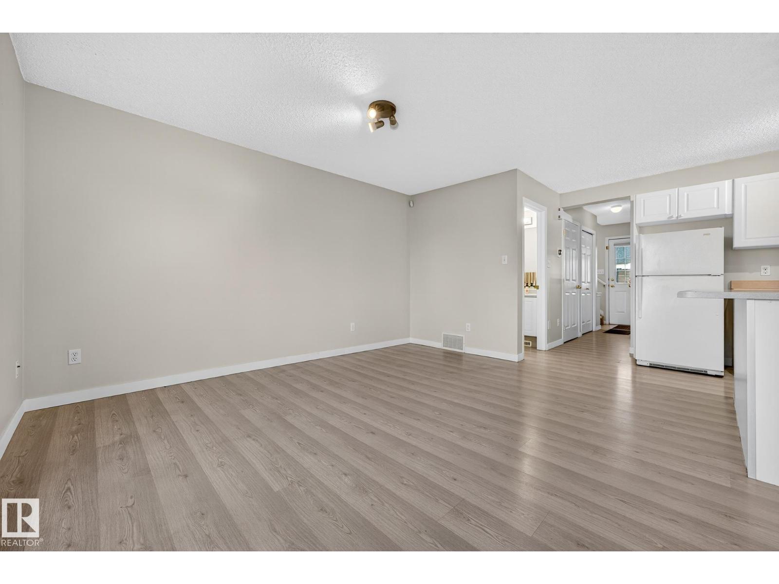 1094 Barnes Wy Sw, Edmonton, Alberta  T6W 1E5 - Photo 10 - E4465843