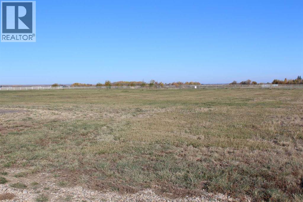 902 Main Street, Manning, Alberta  T0H 2M0 - Photo 13 - A2170528