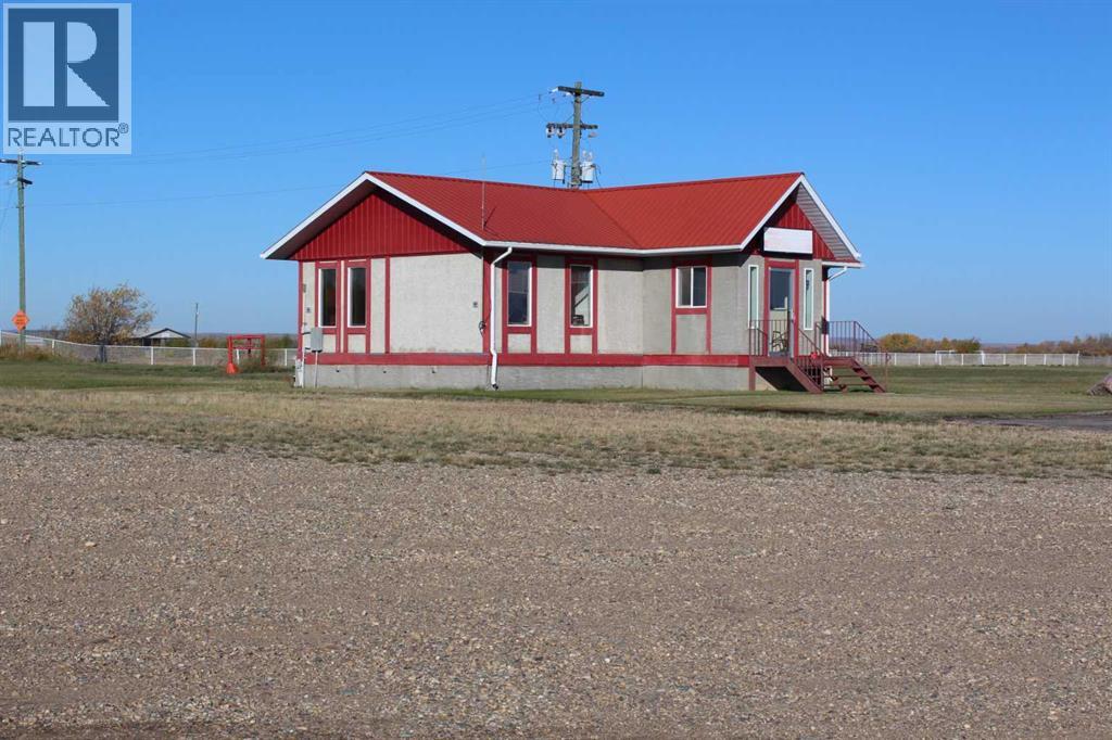 902 Main Street, Manning, Alberta  T0H 2M0 - Photo 14 - A2170528