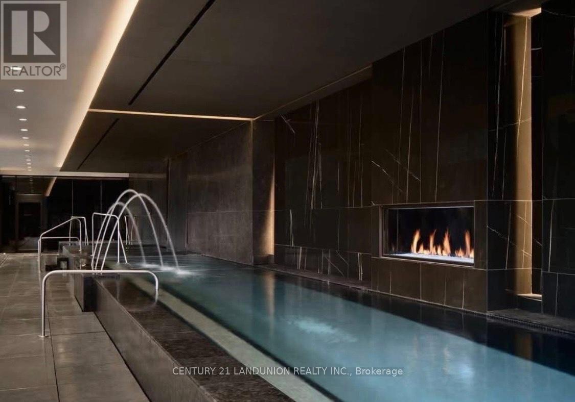 1312 - 11 Yorkville Avenue E, Toronto, Ontario M4W 0B7 - Photo 17 - C12547676