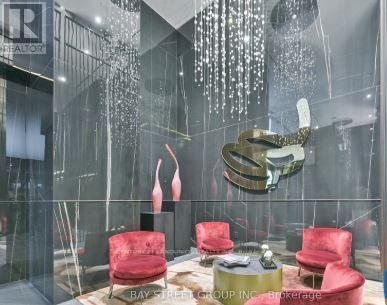 1312 - 11 Yorkville Avenue E, Toronto, Ontario M4W 0B7 - Photo 3 - C12547676