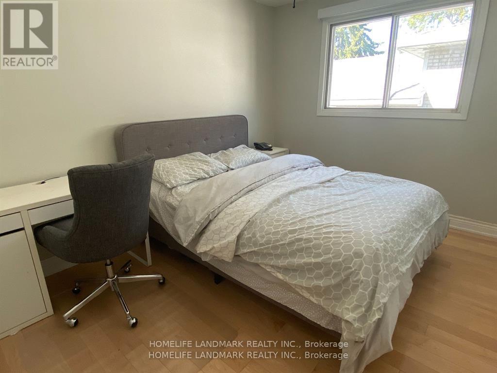 186 Upper Canada Drive, Toronto, Ontario M2P 1S8 - Photo 8 - C12547700