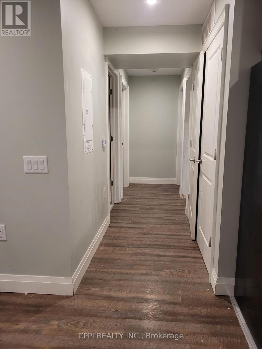 102 - 67 Minto Street, Port Colborne, Ontario L3K 3N1 - Photo 3 - X12441240