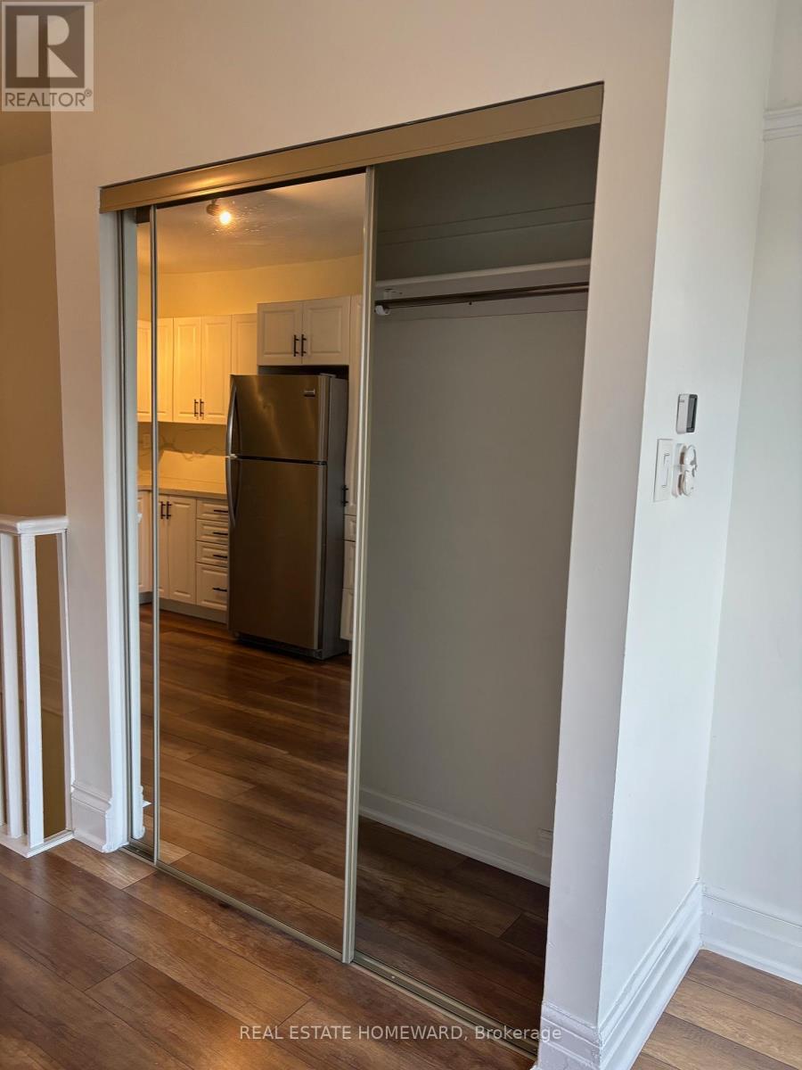 86 Carlaw Avenue, Toronto, Ontario M4M 2R7 - Photo 12 - E12547694