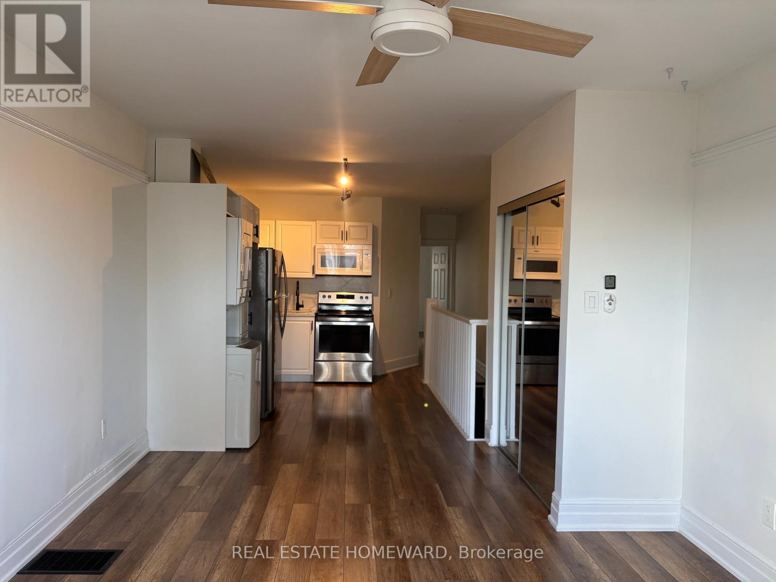 86 Carlaw Avenue, Toronto, Ontario M4M 2R7 - Photo 15 - E12547694