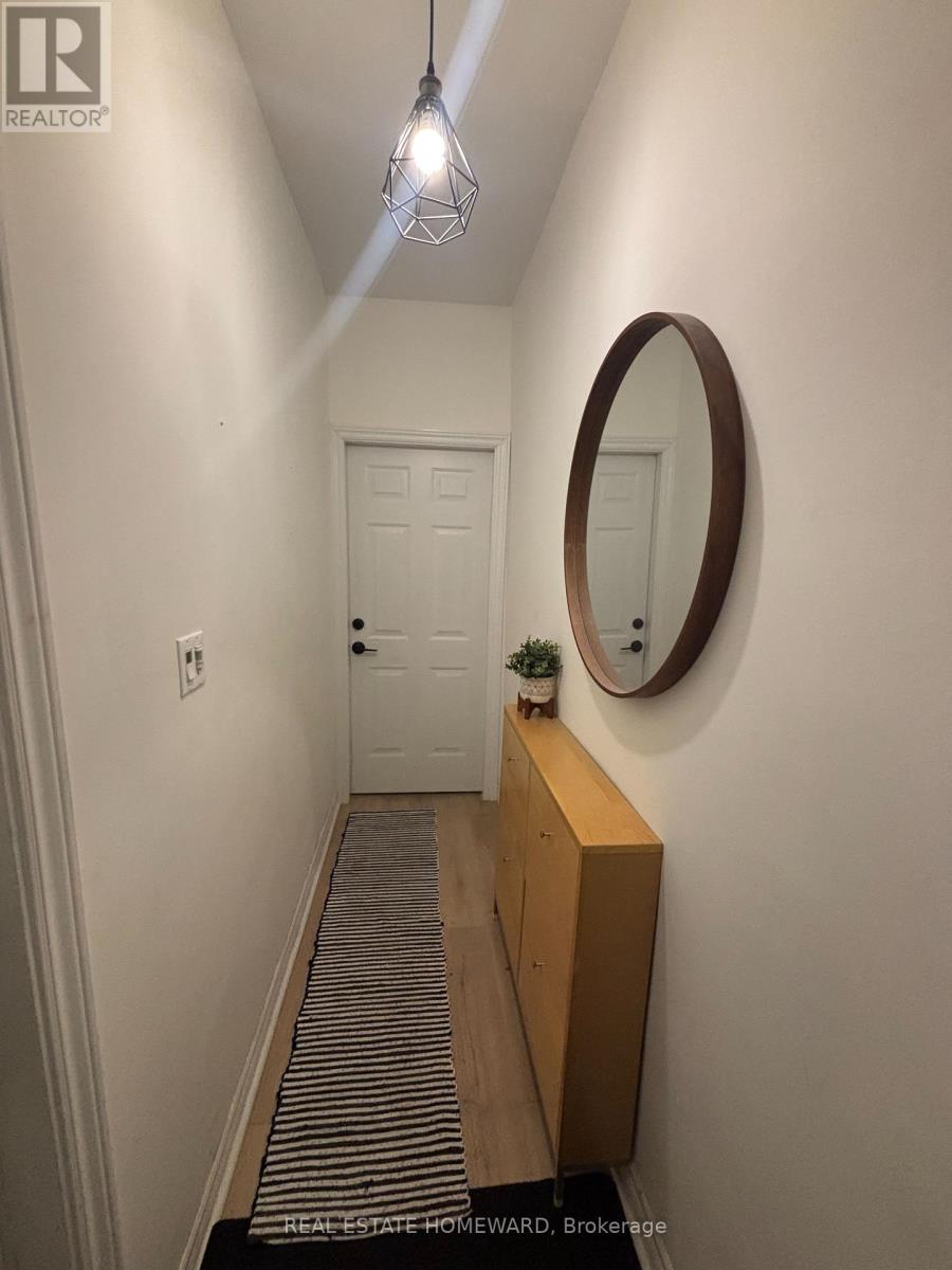 86 Carlaw Avenue, Toronto, Ontario M4M 2R7 - Photo 2 - E12547694