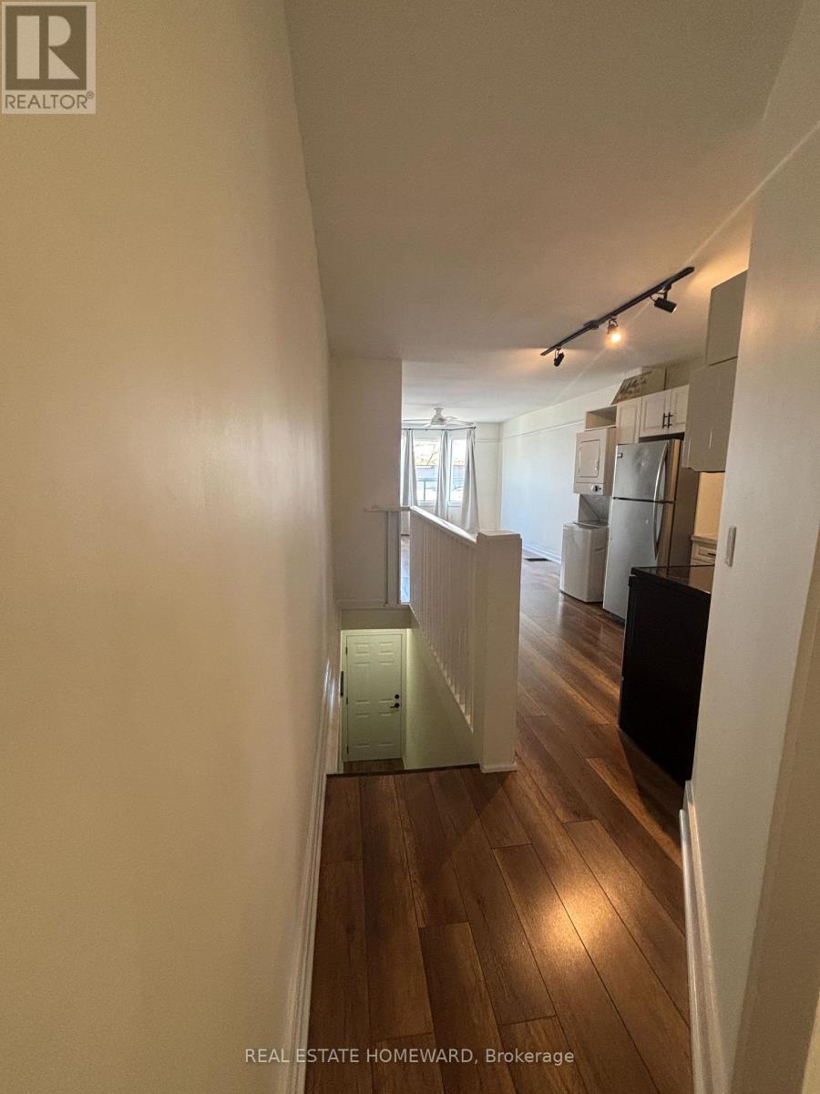 86 Carlaw Avenue, Toronto, Ontario M4M 2R7 - Photo 7 - E12547694