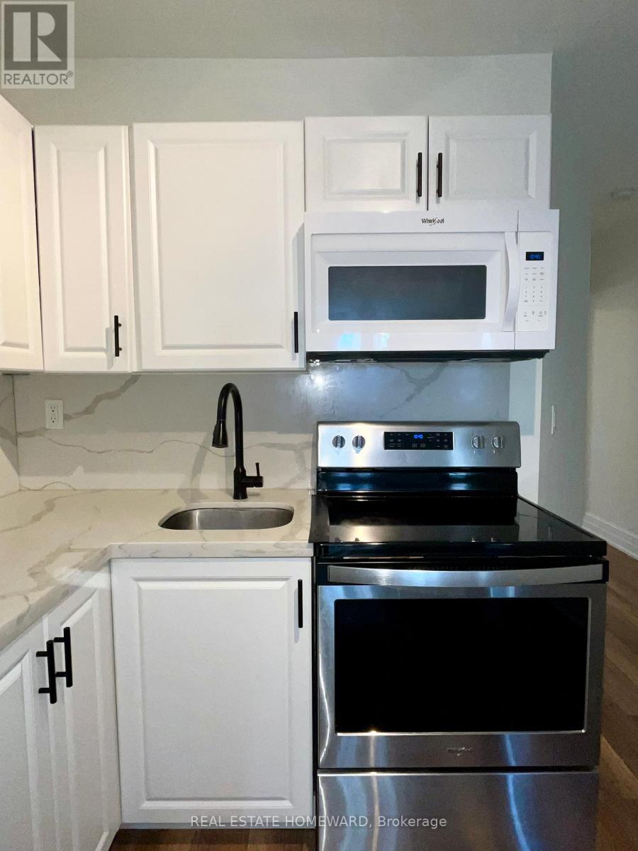 86 Carlaw Avenue, Toronto, Ontario M4M 2R7 - Photo 9 - E12547694