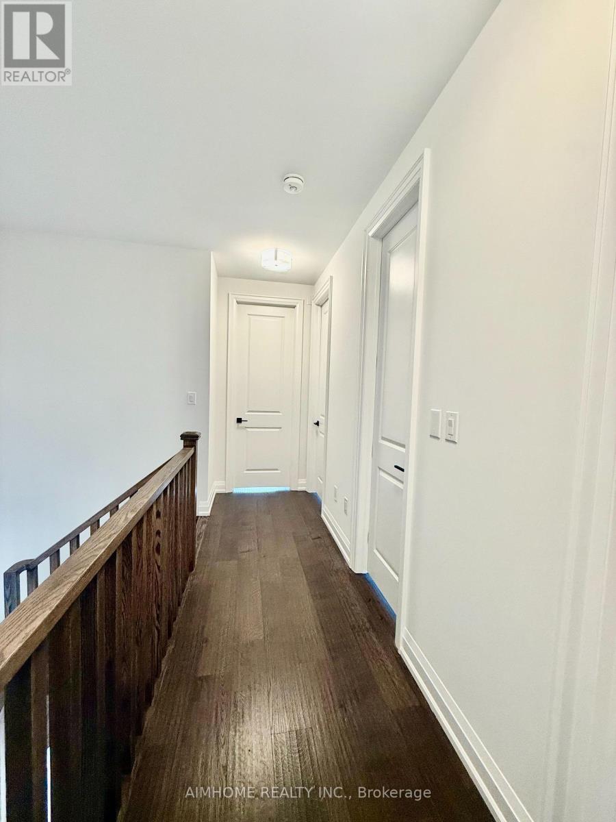 52 Balance Crescent, Markham, Ontario L6C 3R4 - Photo 13 - N12547702