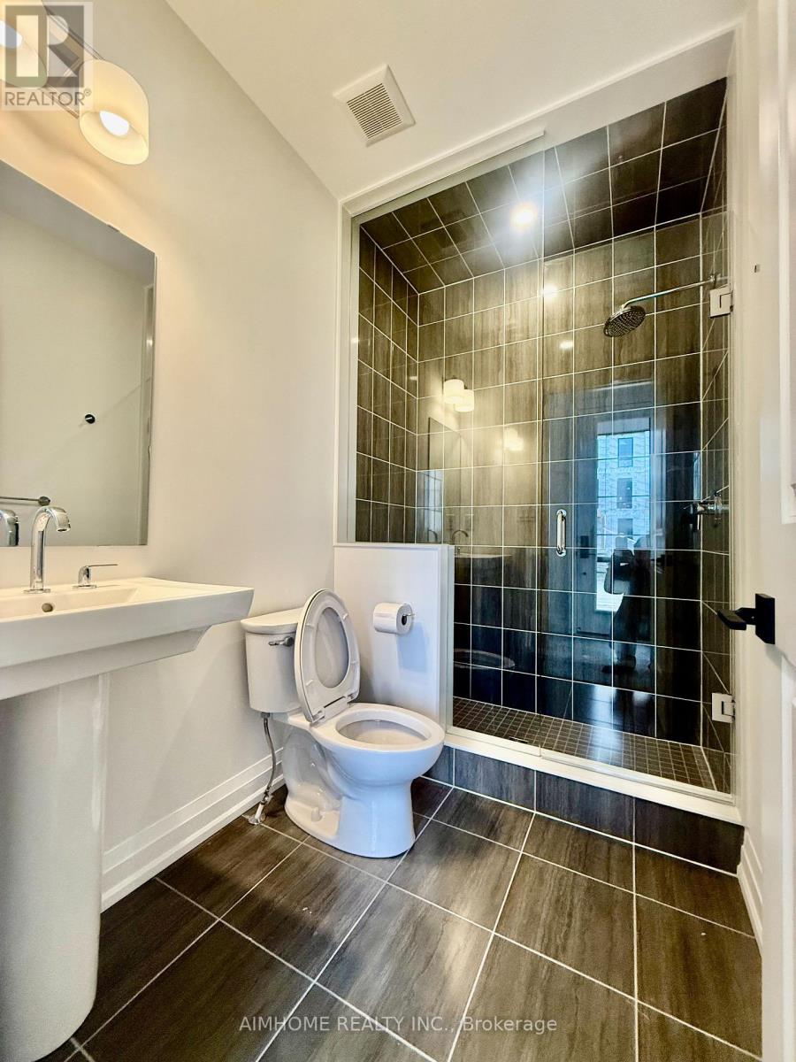 52 Balance Crescent, Markham, Ontario L6C 3R4 - Photo 19 - N12547702