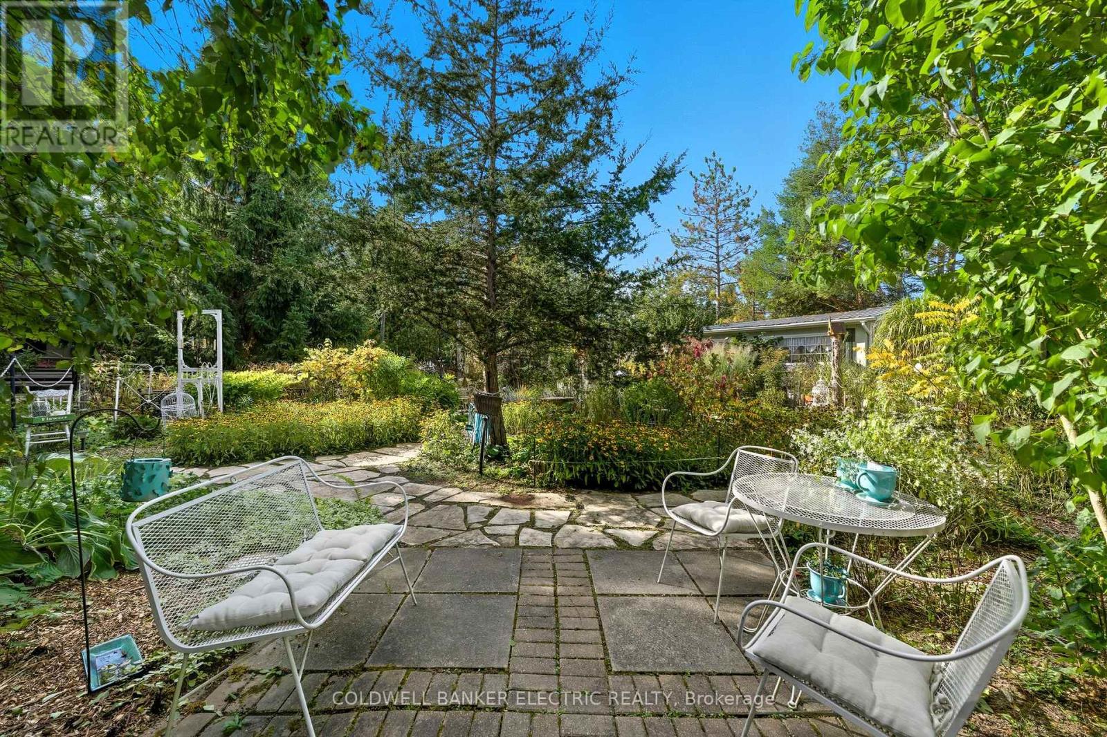 994 County Rd 19 Road, Selwyn, Ontario K9J 6X2 - Photo 44 - X12547724