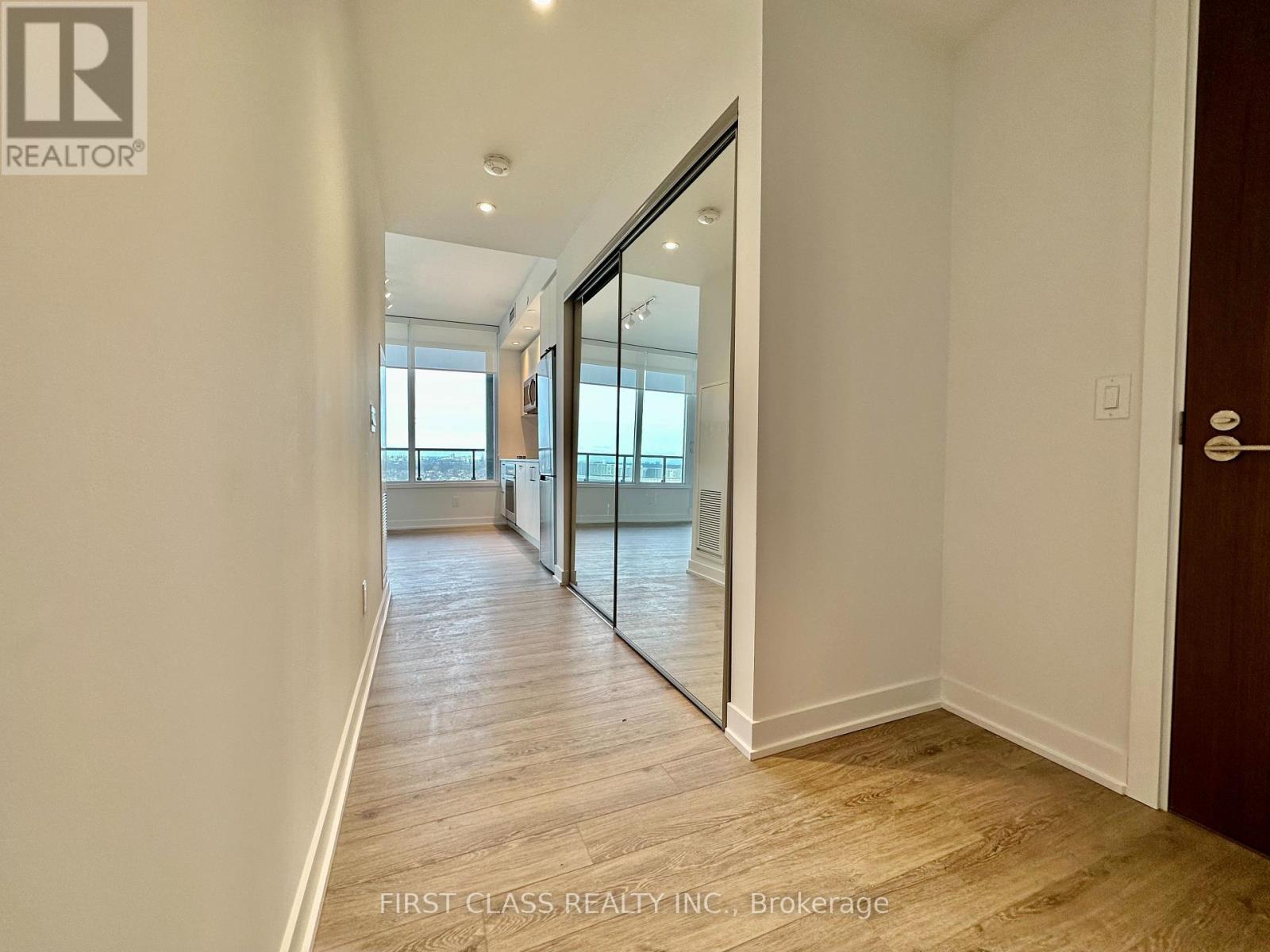3612 - 1926 Lake Shore Boulevard W, Toronto, Ontario M6S 1A1 - Photo 4 - W12547704