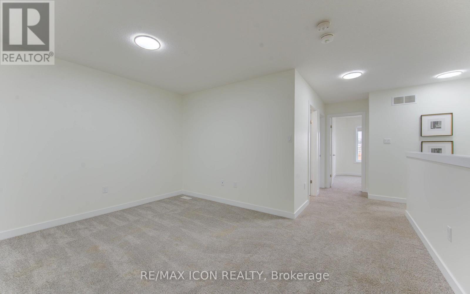 894 Robert Ferrie Drive, Kitchener, Ontario N2R 0P2 - Photo 23 - X12541932