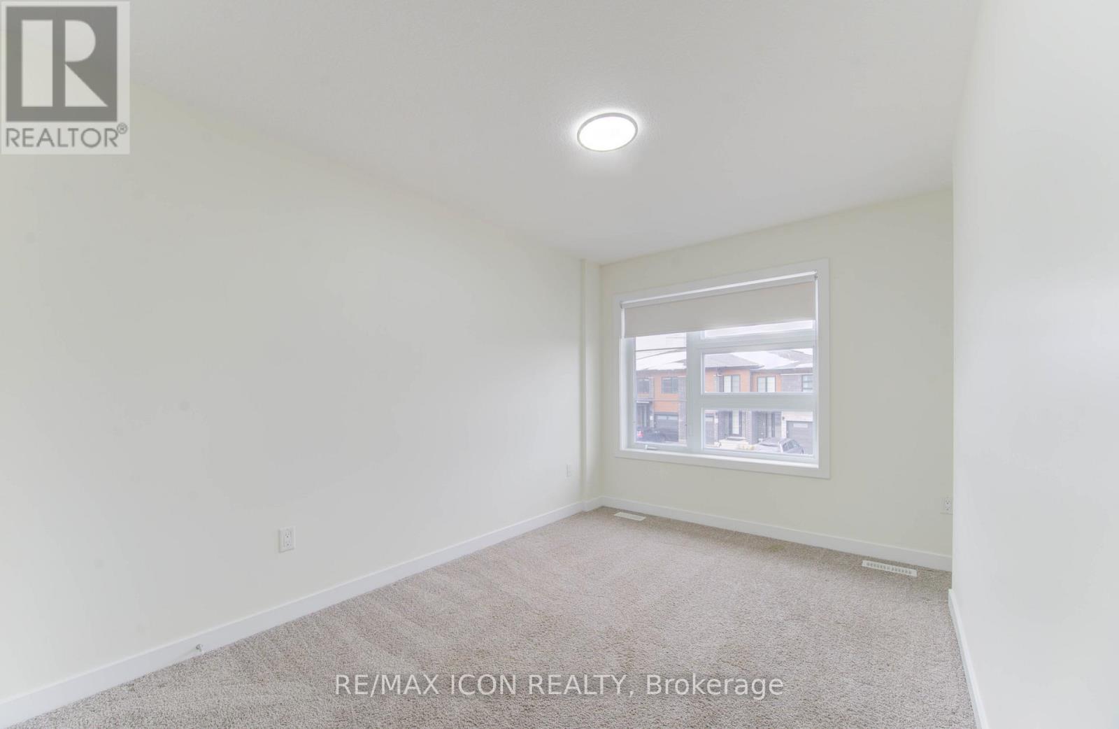 894 Robert Ferrie Drive, Kitchener, Ontario N2R 0P2 - Photo 29 - X12541932