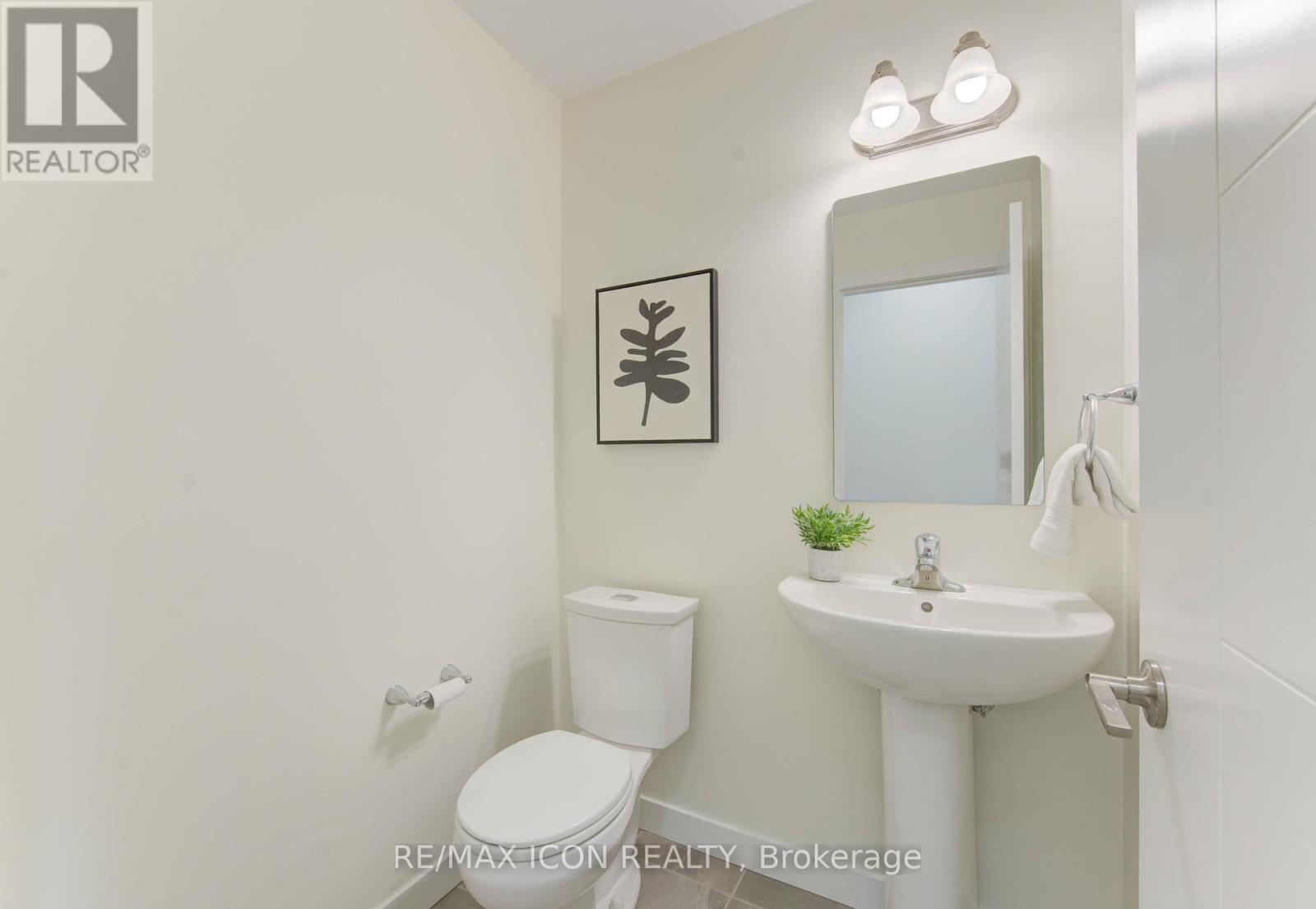 894 Robert Ferrie Drive, Kitchener, Ontario N2R 0P2 - Photo 16 - X12541932