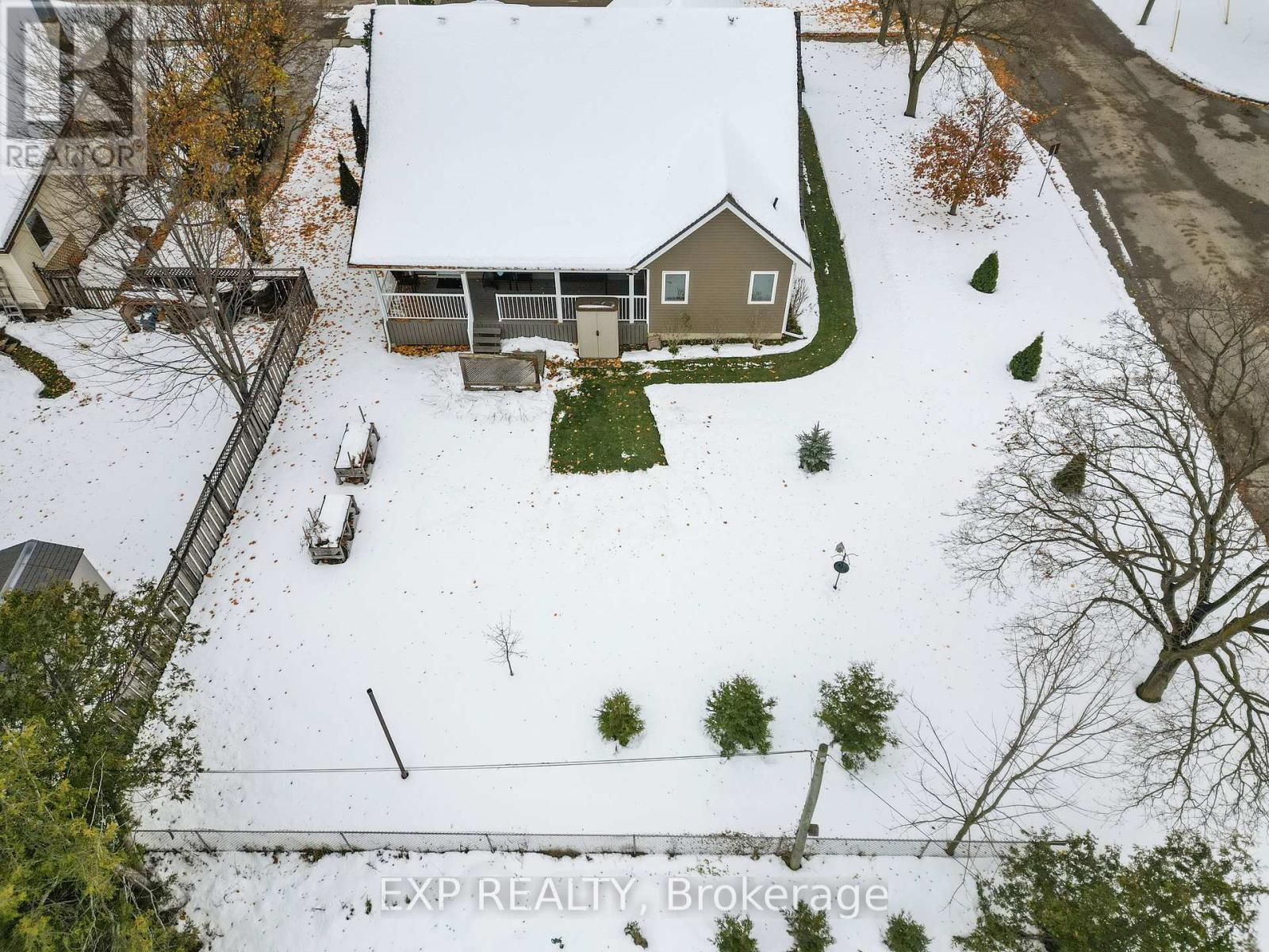 298 John Street, Warwick, Ontario N0M 2S0 - Photo 3 - X12547722