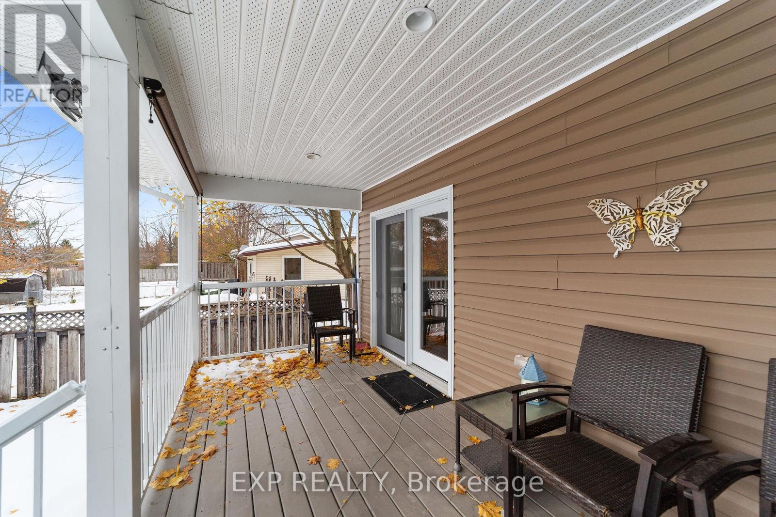 298 John Street, Warwick, Ontario N0M 2S0 - Photo 9 - X12547722