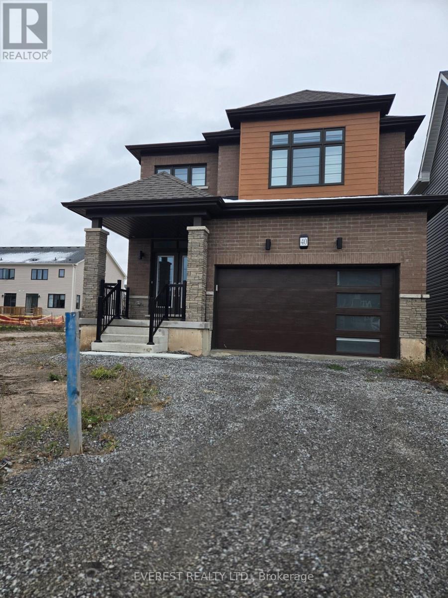 40 LEMON AVENUE, Thorold, Ontario