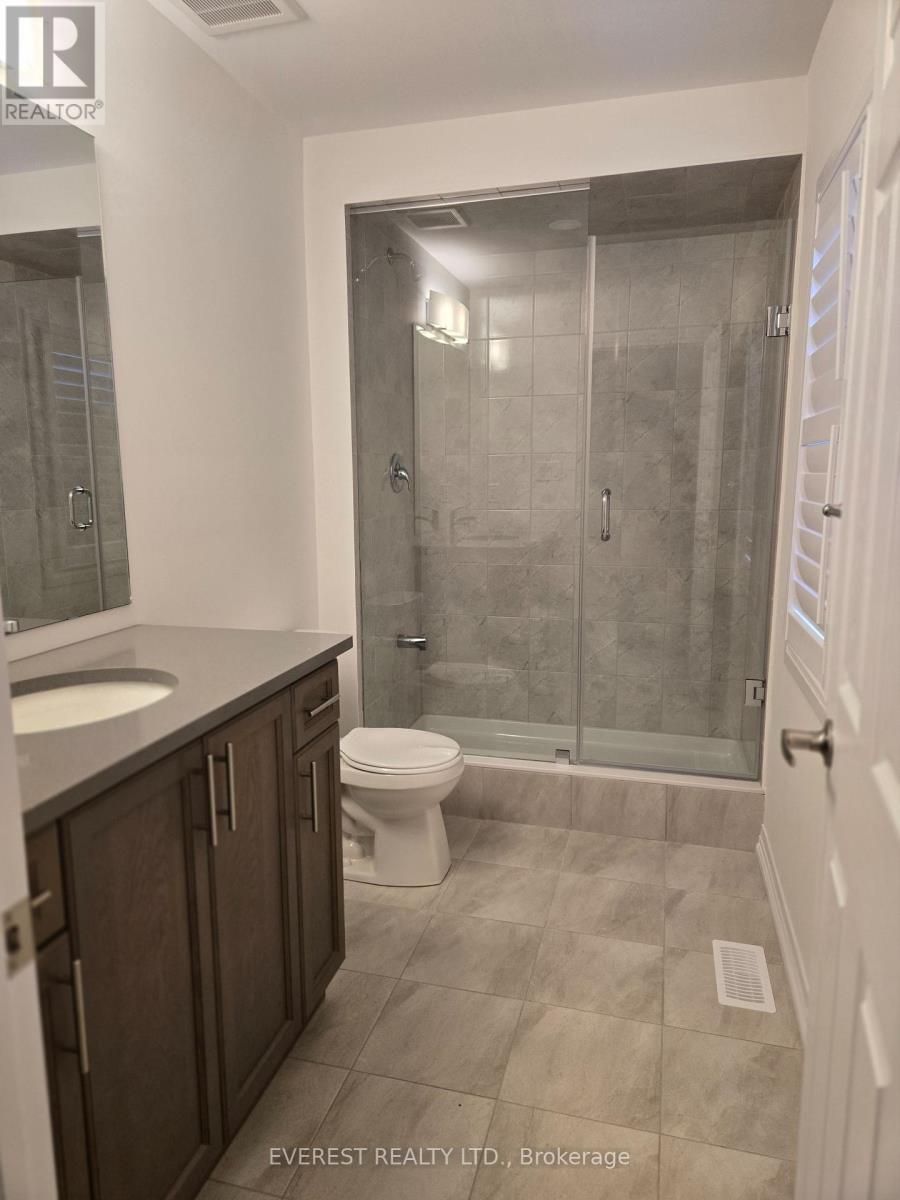 40 Lemon Avenue, Thorold, Ontario L0S 1K0 - Photo 13 - X12547682