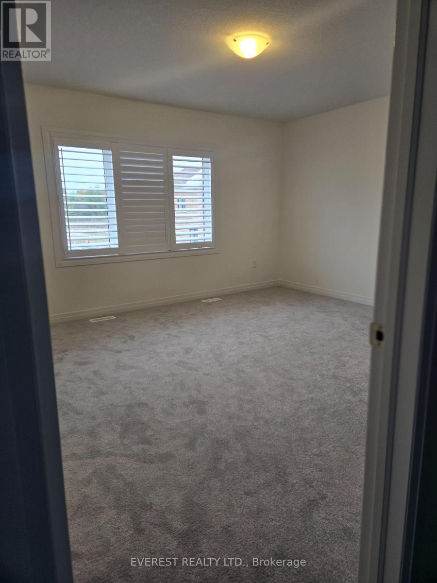 40 Lemon Avenue, Thorold, Ontario L0S 1K0 - Photo 16 - X12547682