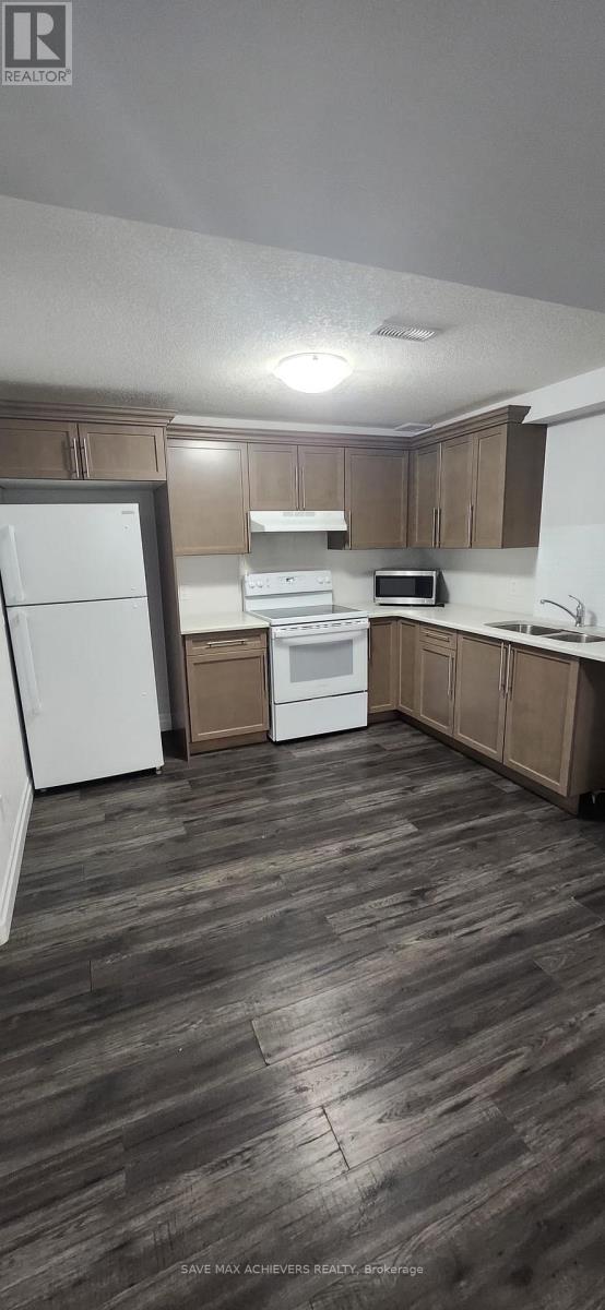 2309 Evans Boulevard, London South, Ontario N6M 0A1 - Photo 5 - X12547708