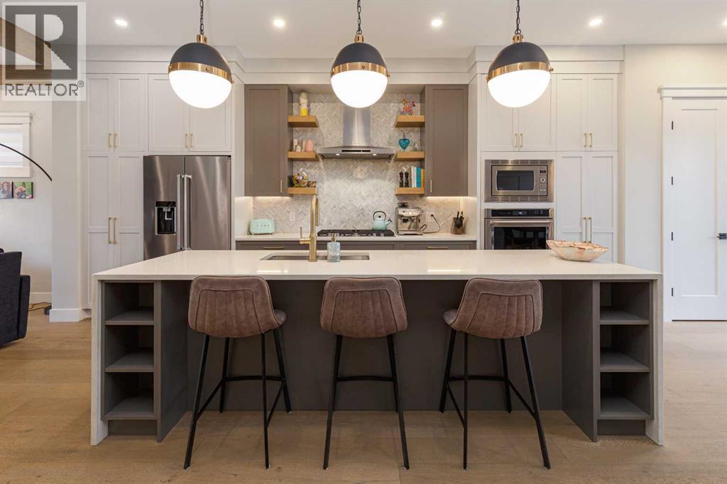 2811 25a Street Sw, Calgary, Alberta  T3E 1Z5 - Photo 11 - A2269973