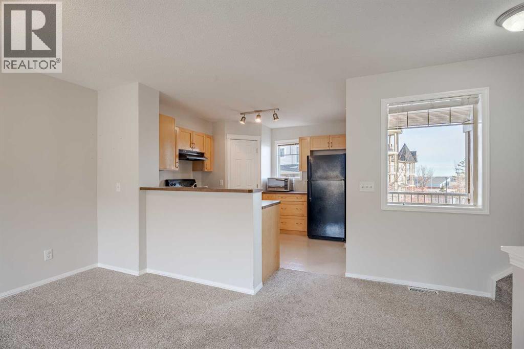 122 Panamount Drive Nw, Calgary, Alberta  T3K 6K3 - Photo 9 - A2270329