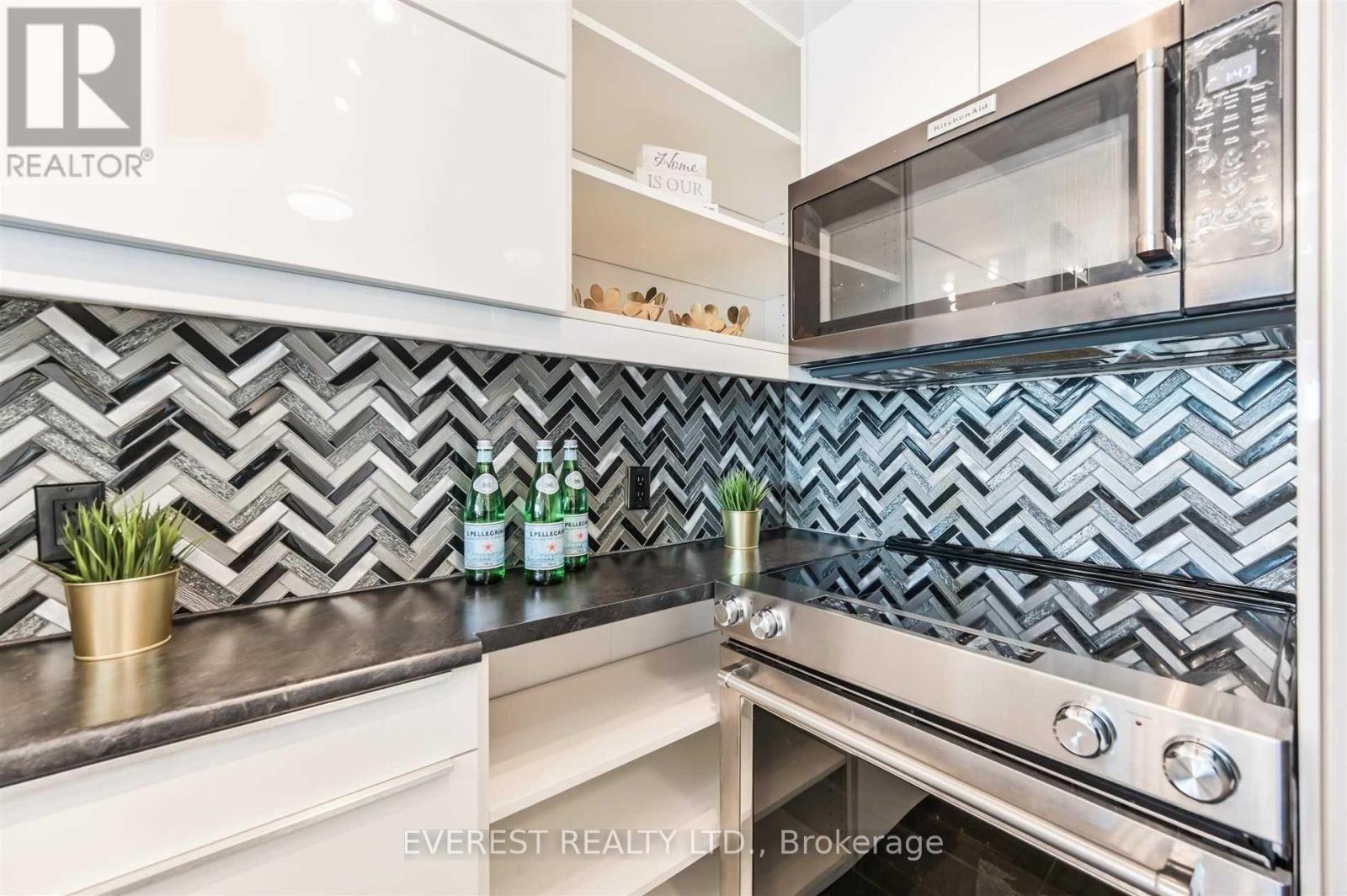 2506 - 36 Lee Centre Drive, Toronto, Ontario M1H 3K2 - Photo 11 - E12547648