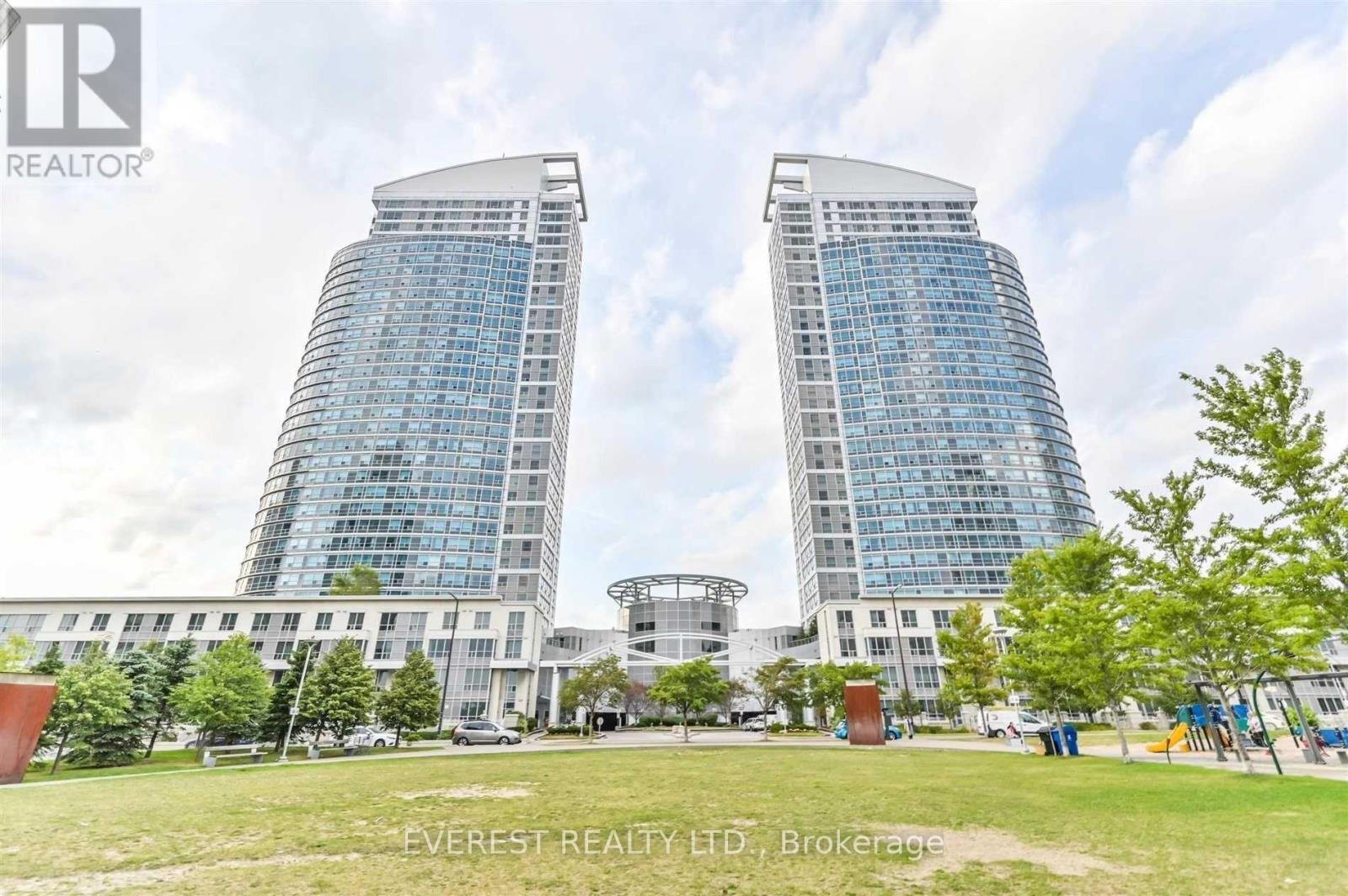 2506 - 36 LEE CENTRE DRIVE, Toronto, Ontario