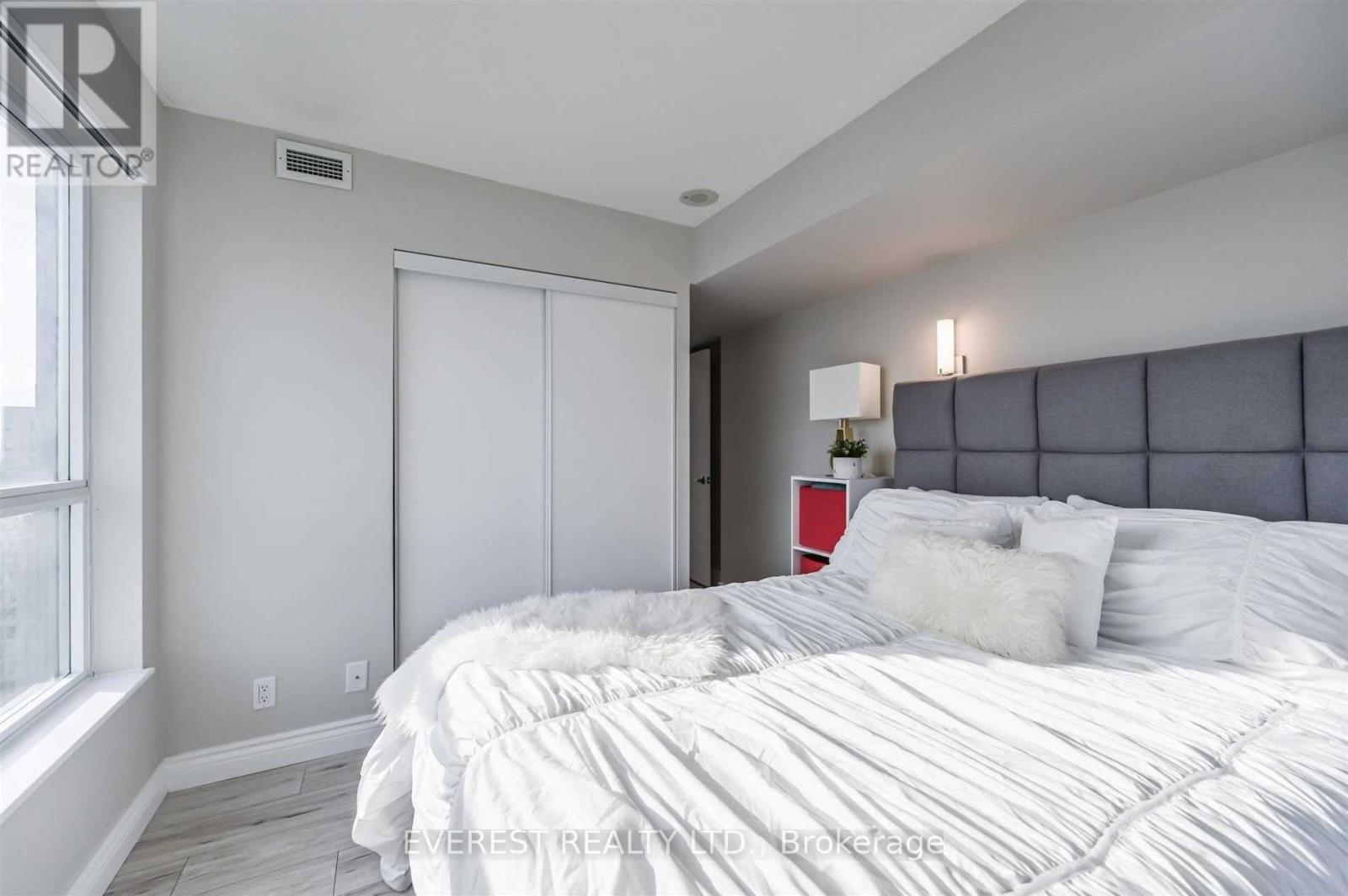 2506 - 36 Lee Centre Drive, Toronto, Ontario M1H 3K2 - Photo 18 - E12547648