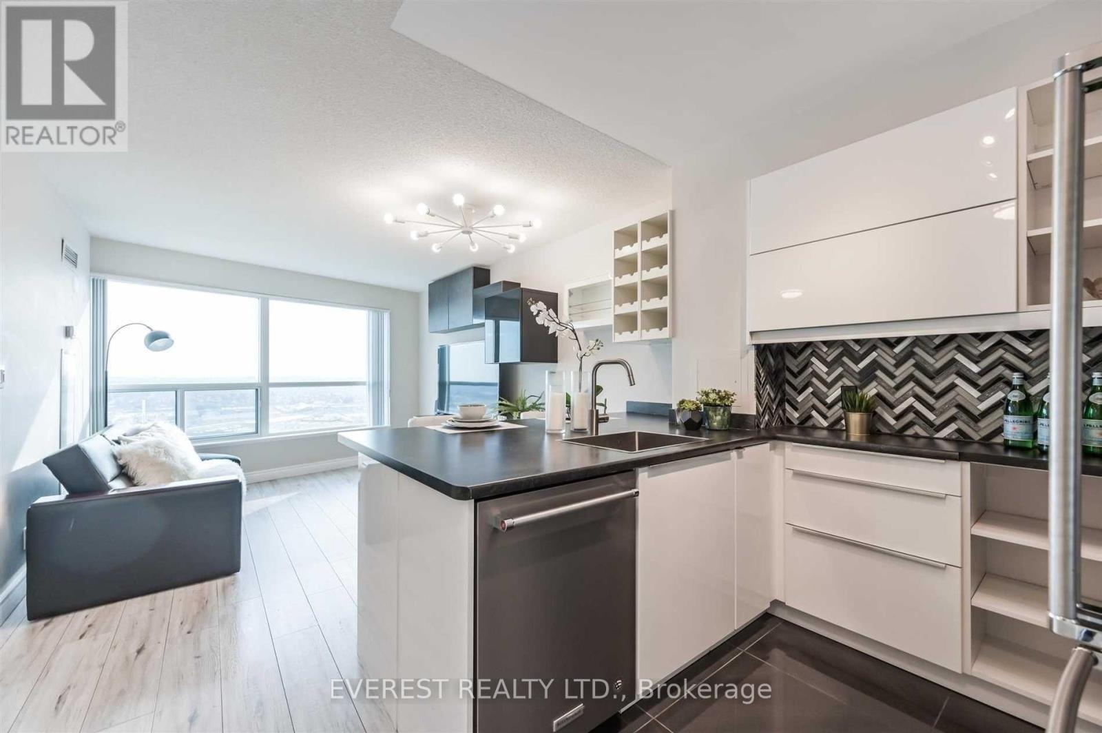 2506 - 36 Lee Centre Drive, Toronto, Ontario M1H 3K2 - Photo 8 - E12547648