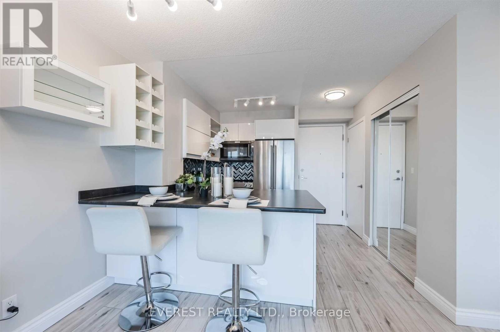 2506 - 36 Lee Centre Drive, Toronto, Ontario M1H 3K2 - Photo 7 - E12547648