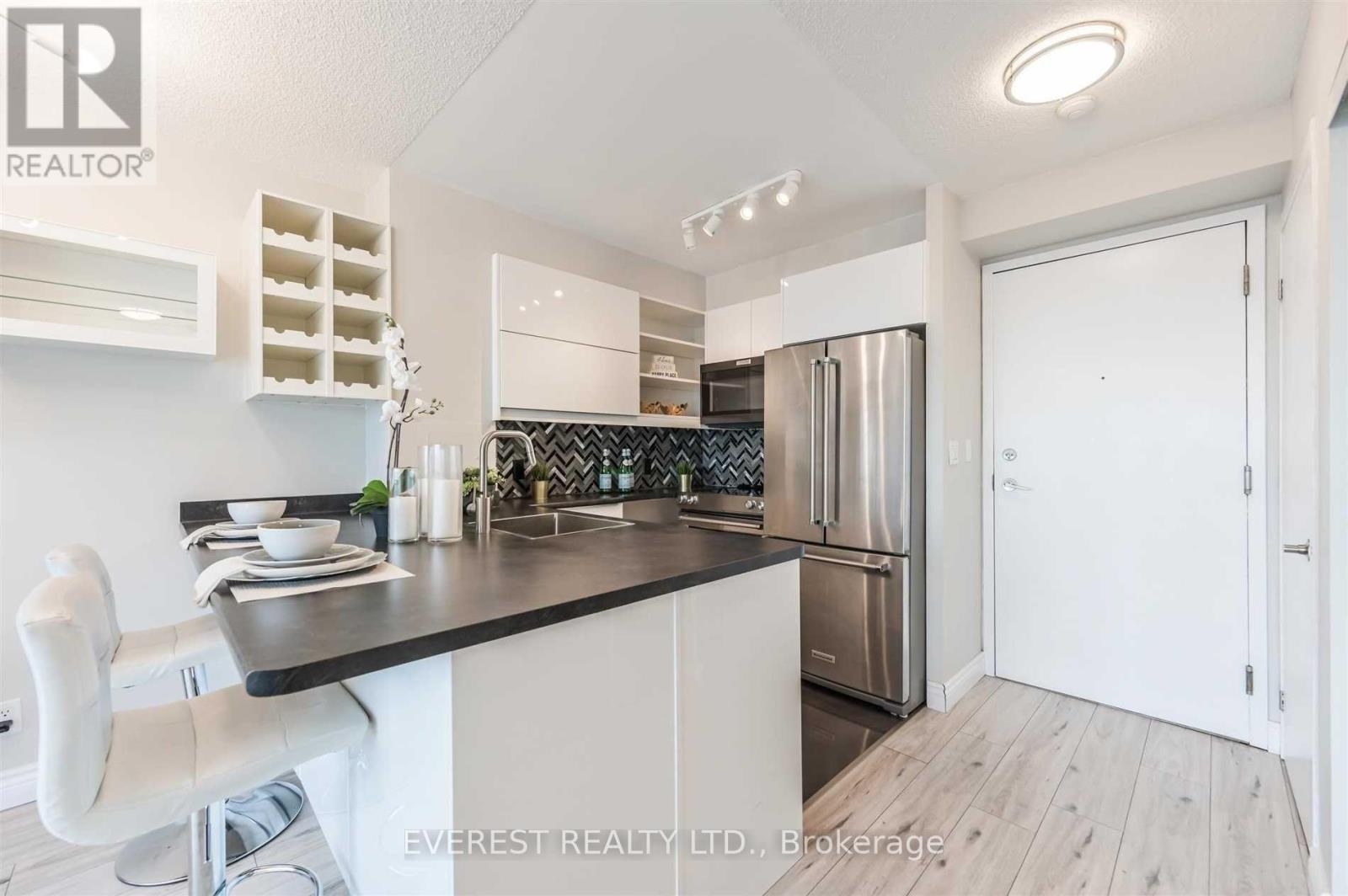 2506 - 36 Lee Centre Drive, Toronto, Ontario M1H 3K2 - Photo 9 - E12547648