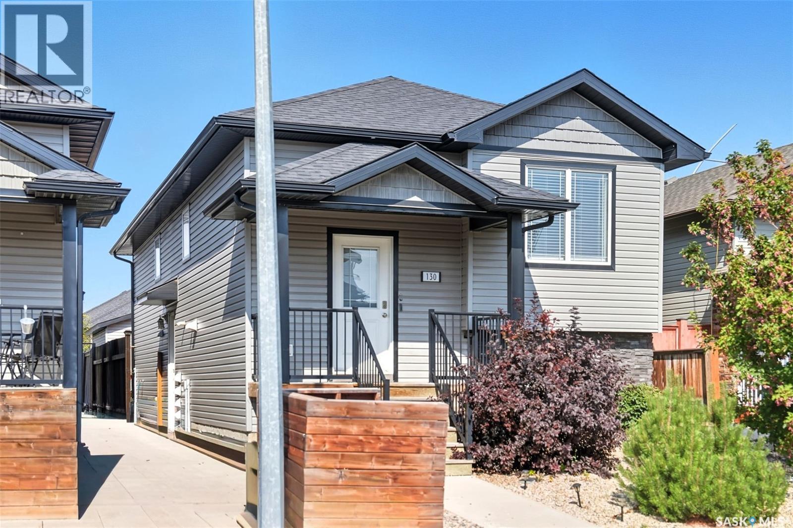 130 Wyant LANE, Saskatoon, Saskatchewan