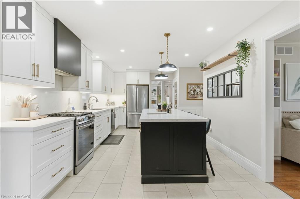 8 Sidney Crescent, Stoney Creek, Ontario  L8J 3W1 - Photo 11 - 40787103