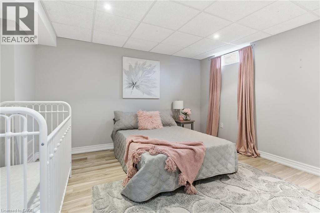 8 Sidney Crescent, Stoney Creek, Ontario  L8J 3W1 - Photo 37 - 40787103