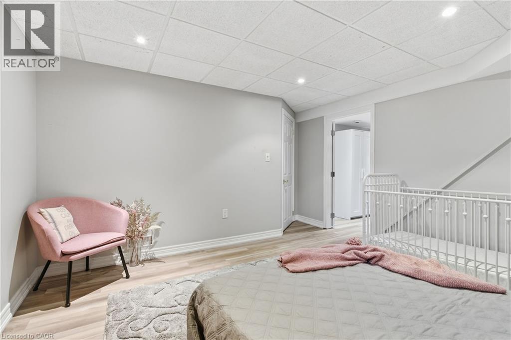 8 Sidney Crescent, Stoney Creek, Ontario  L8J 3W1 - Photo 38 - 40787103