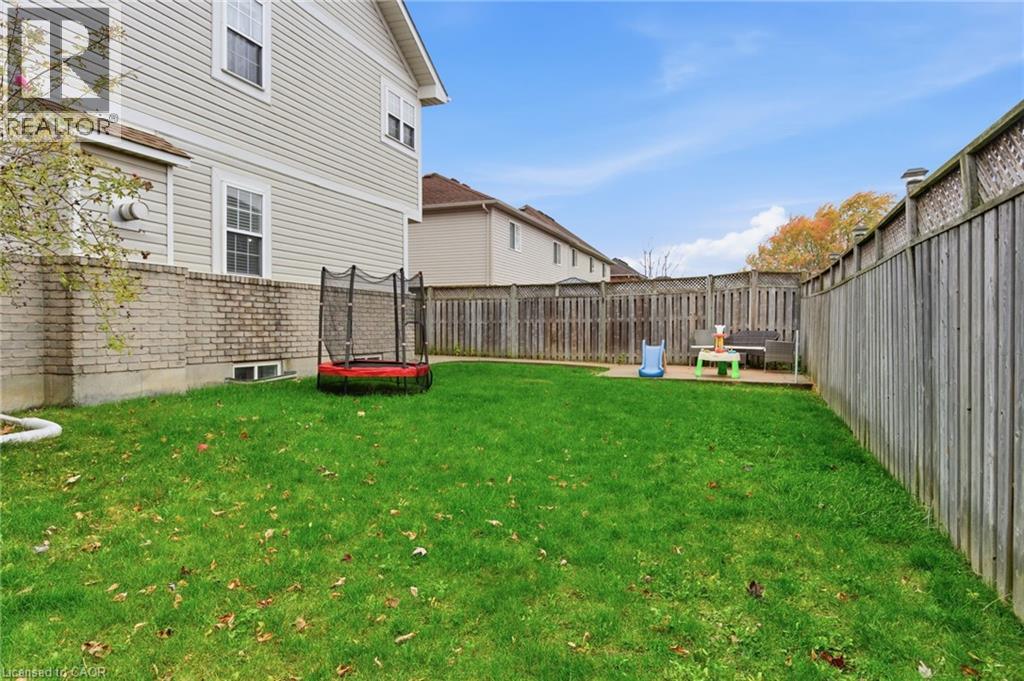 8 Sidney Crescent, Stoney Creek, Ontario  L8J 3W1 - Photo 45 - 40787103