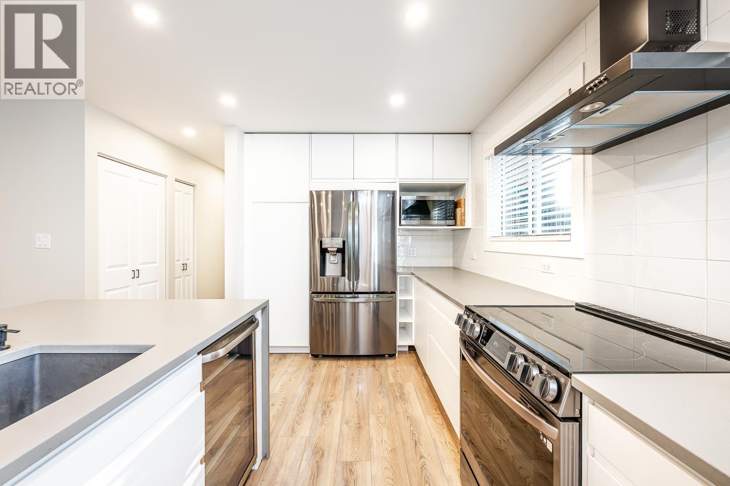 2548 Montrose Way, Squamish, British Columbia  V0N 1T0 - Photo 11 - R3064953