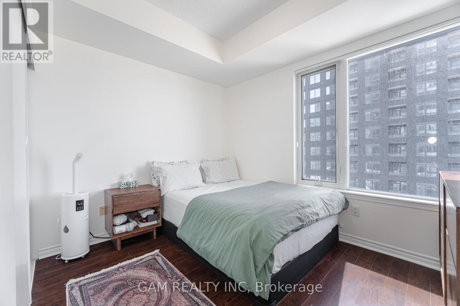 1102 - 385 Prince Of Wales Drive, Mississauga, Ontario  L5B 0C6 - Photo 16 - W12547728