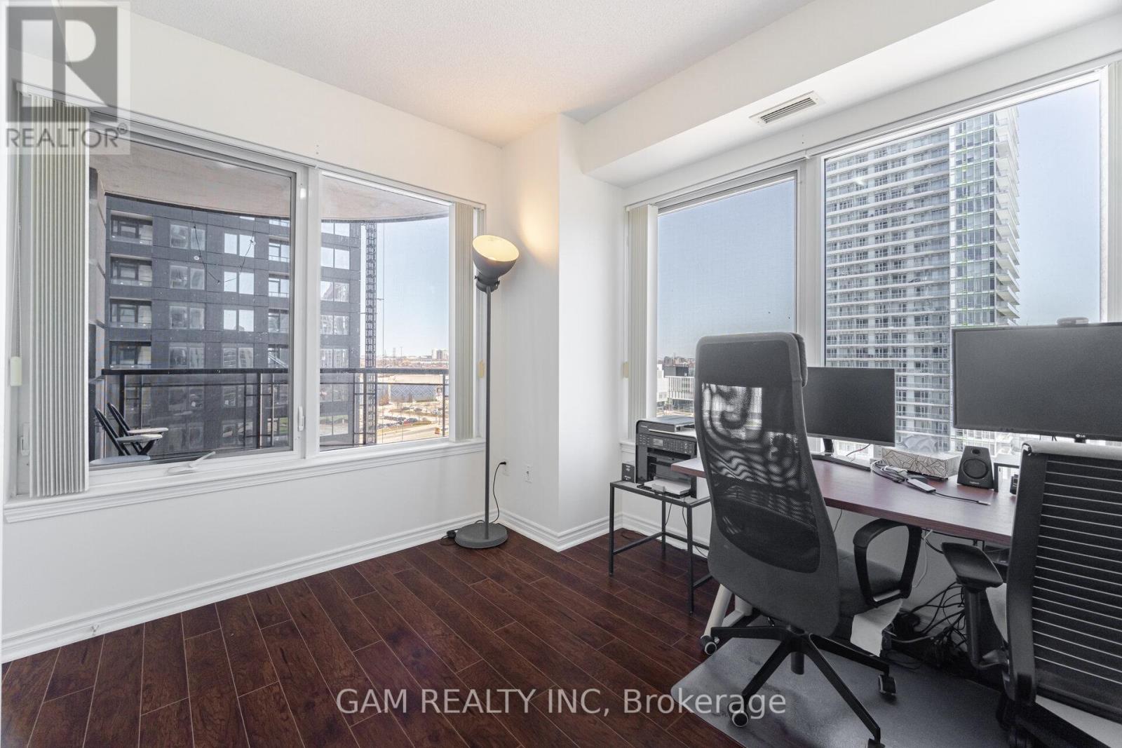 1102 - 385 Prince Of Wales Drive, Mississauga, Ontario  L5B 0C6 - Photo 17 - W12547728