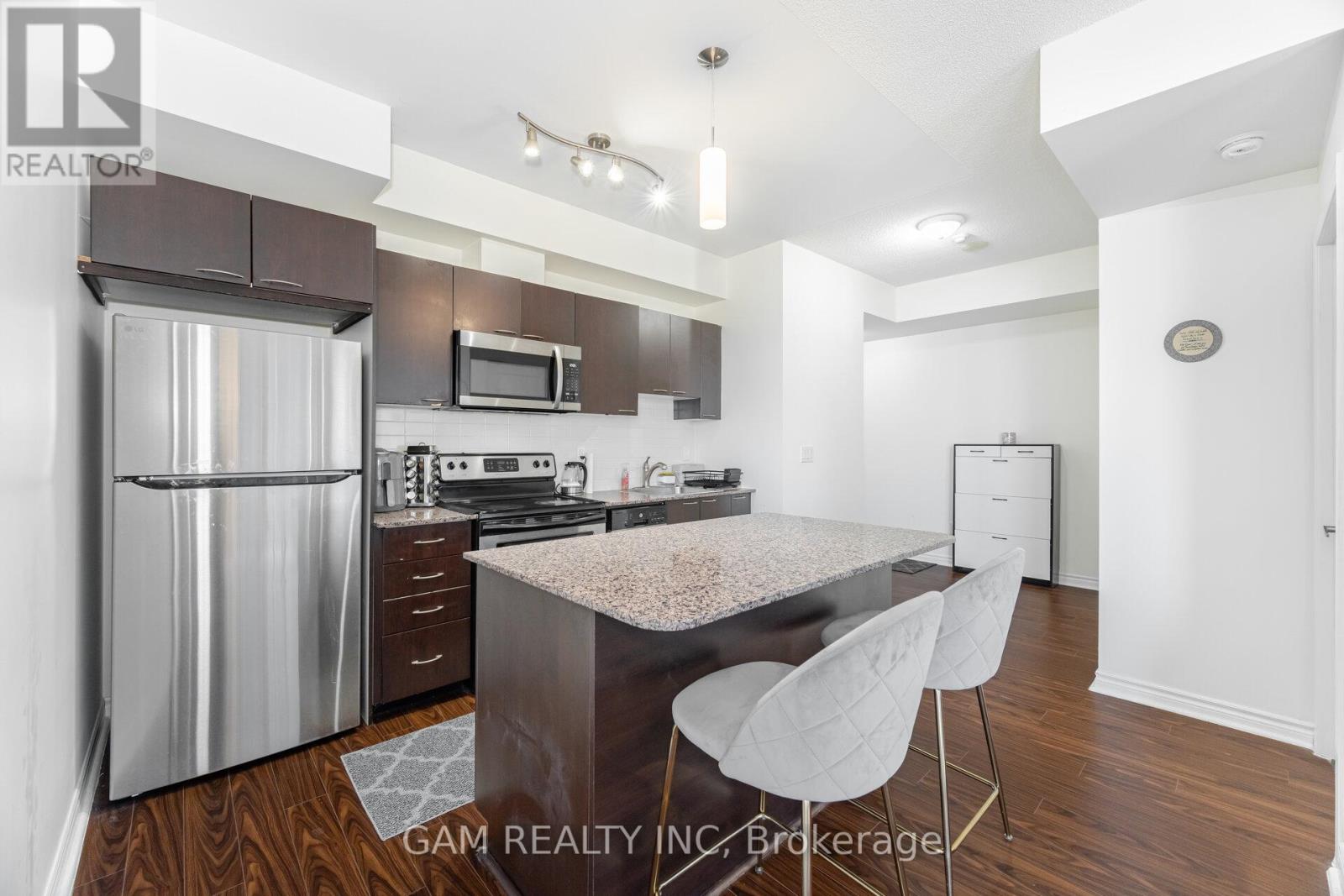 1102 - 385 Prince Of Wales Drive, Mississauga, Ontario  L5B 0C6 - Photo 7 - W12547728