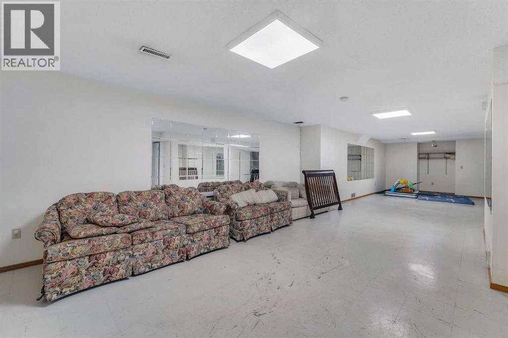 20 Templehill Crescent Ne, Calgary, Alberta  T1Y 4C5 - Photo 19 - A2269550