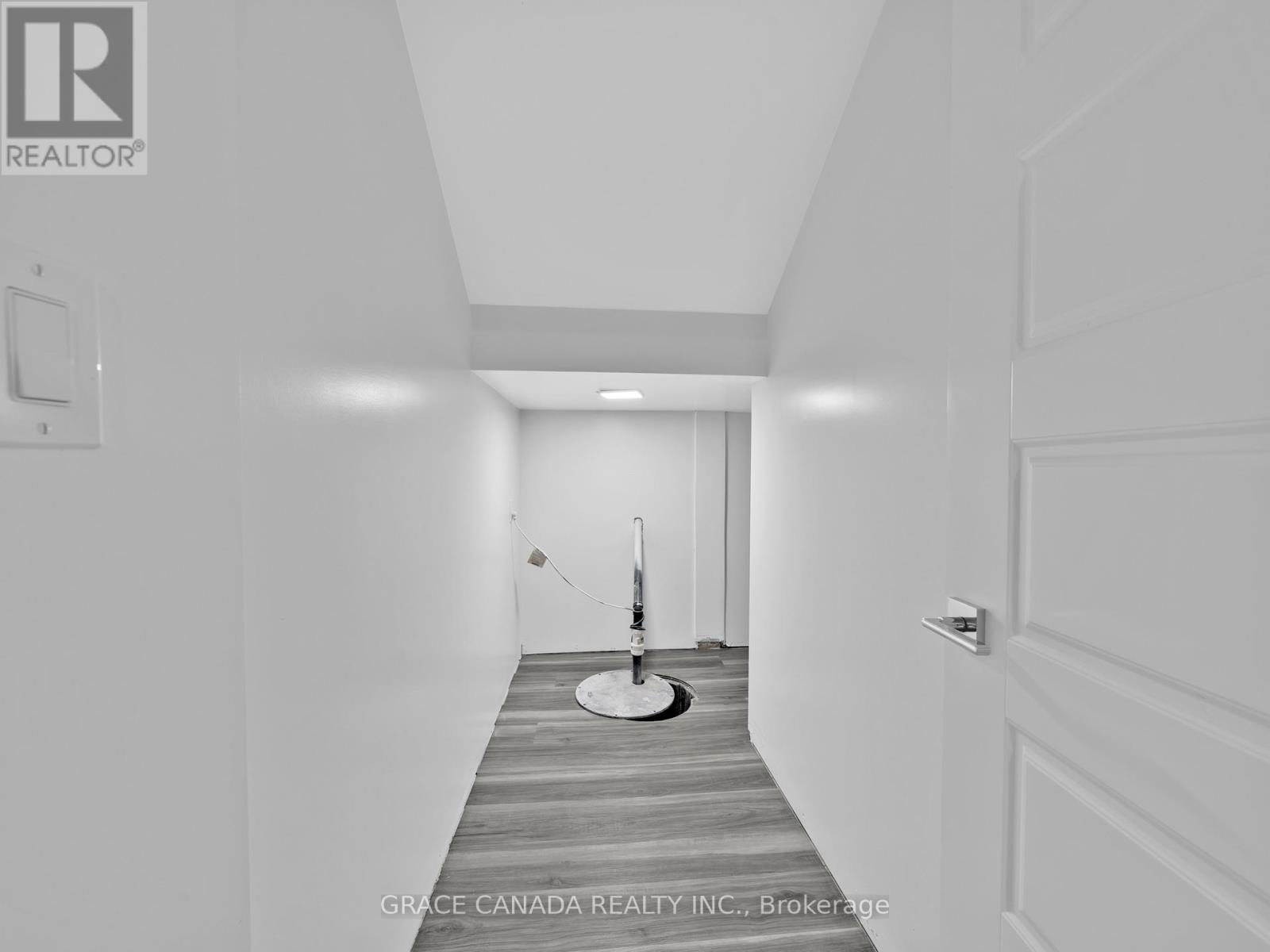 3 - 3549 Peter Street, Windsor, Ontario  N9C 1J6 - Photo 17 - X12547712