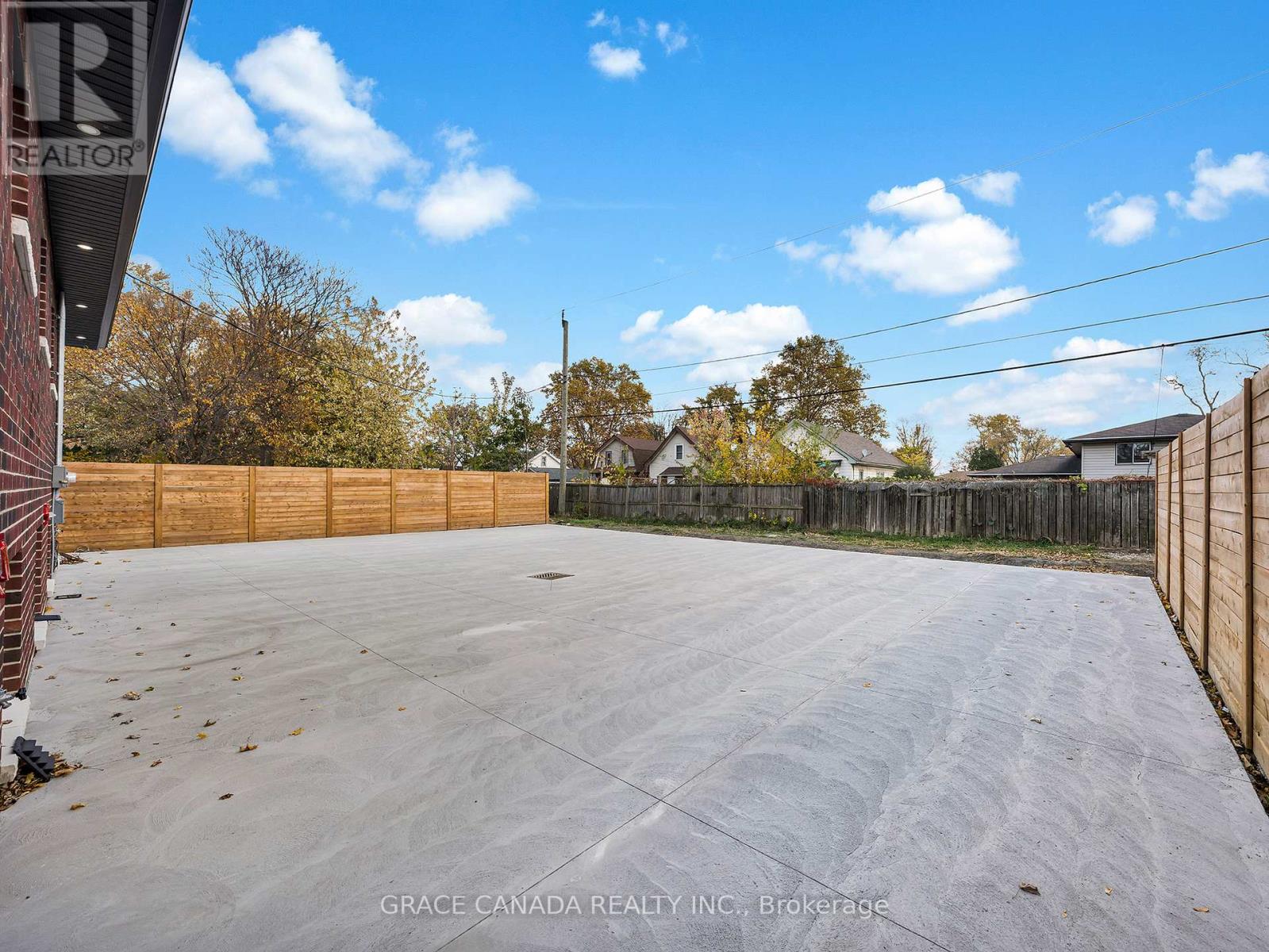 3 - 3549 Peter Street, Windsor, Ontario  N9C 1J6 - Photo 23 - X12547712