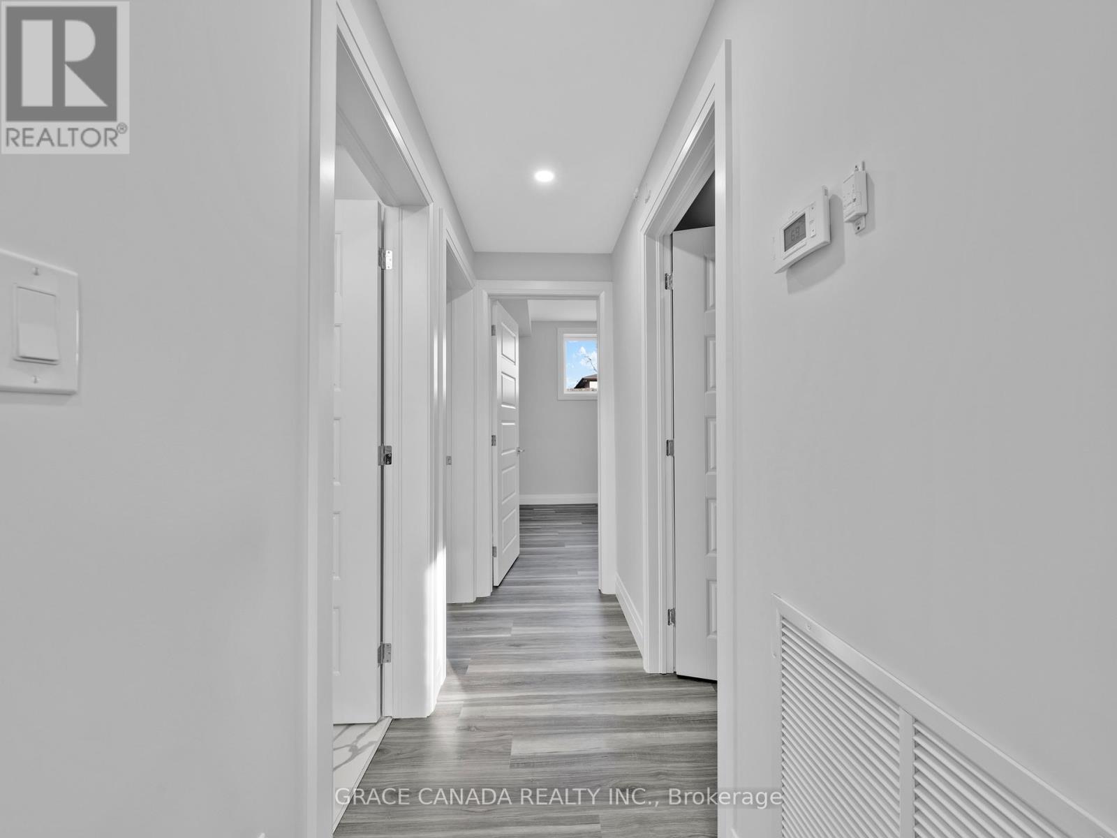 3 - 3549 Peter Street, Windsor, Ontario  N9C 1J6 - Photo 7 - X12547712