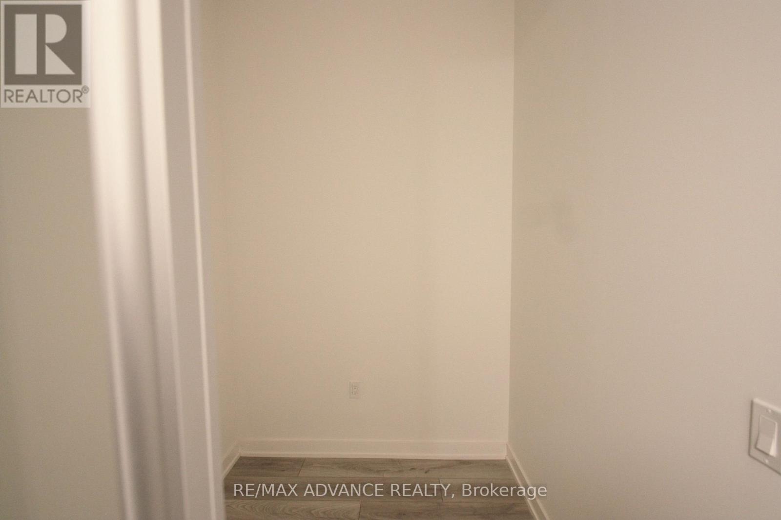 218n - 120 Broadway Avenue, Toronto, Ontario  M4P 1V6 - Photo 3 - C12547732
