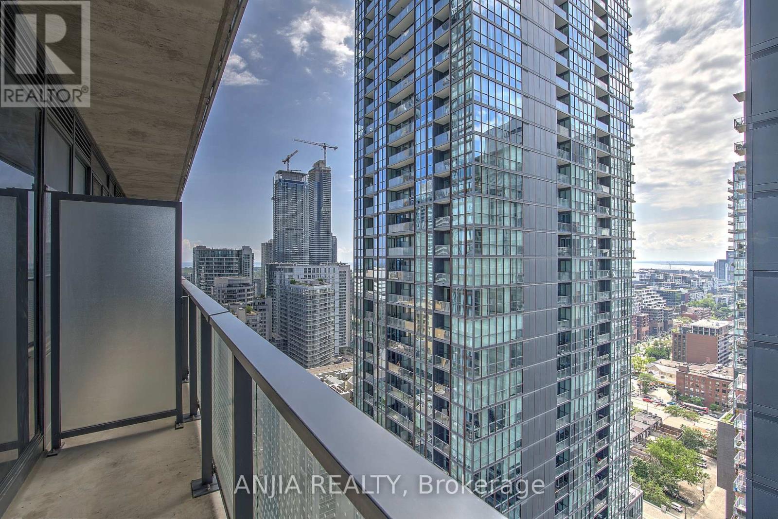 3209 - 115 Blue Jays Way, Toronto, Ontario  M5V 3T3 - Photo 11 - C12547738